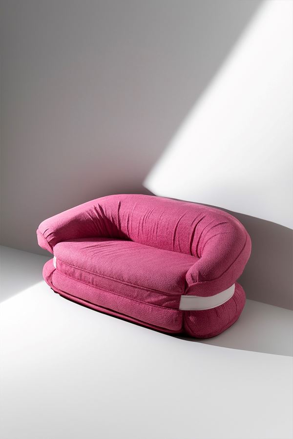 Adriano Piazzesi - Fuchsia bouclé sofa