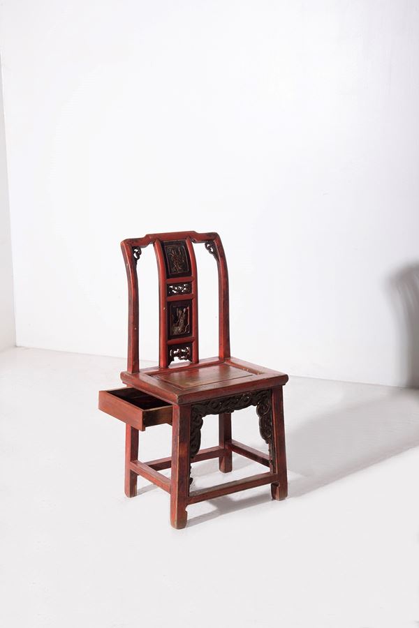 Small Chinese baby chair