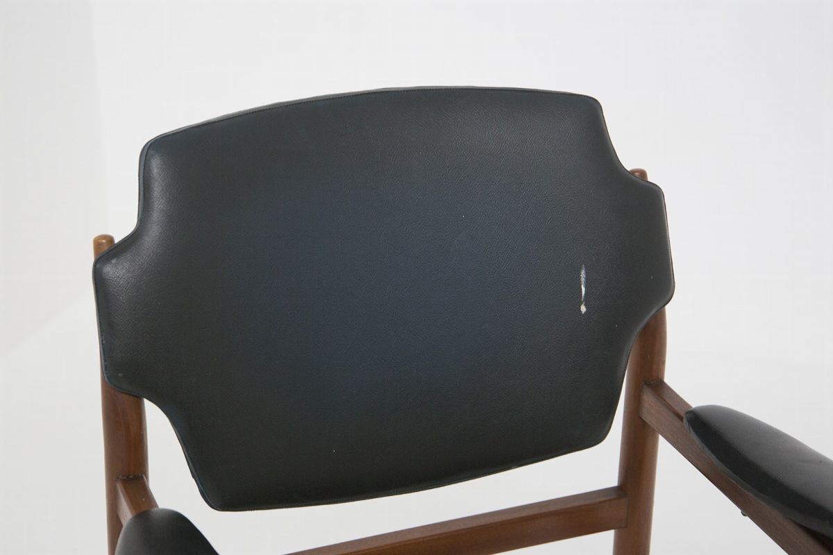 Gunnar Asplund Sweden Vintage Armchairs in Wood And Leather, Set Of 2