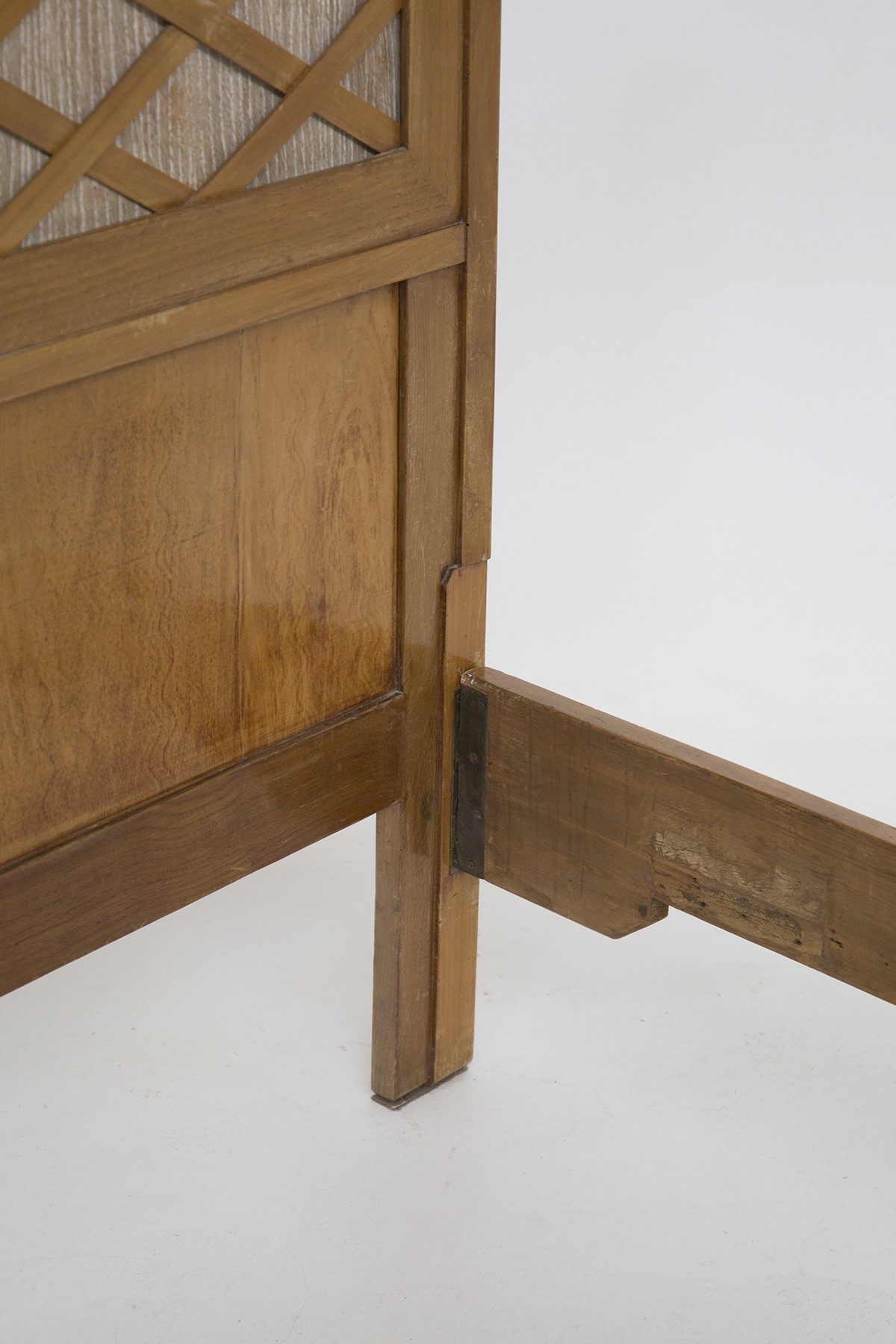 Paolo Buffa Single Bed And Bedside Table in Wood