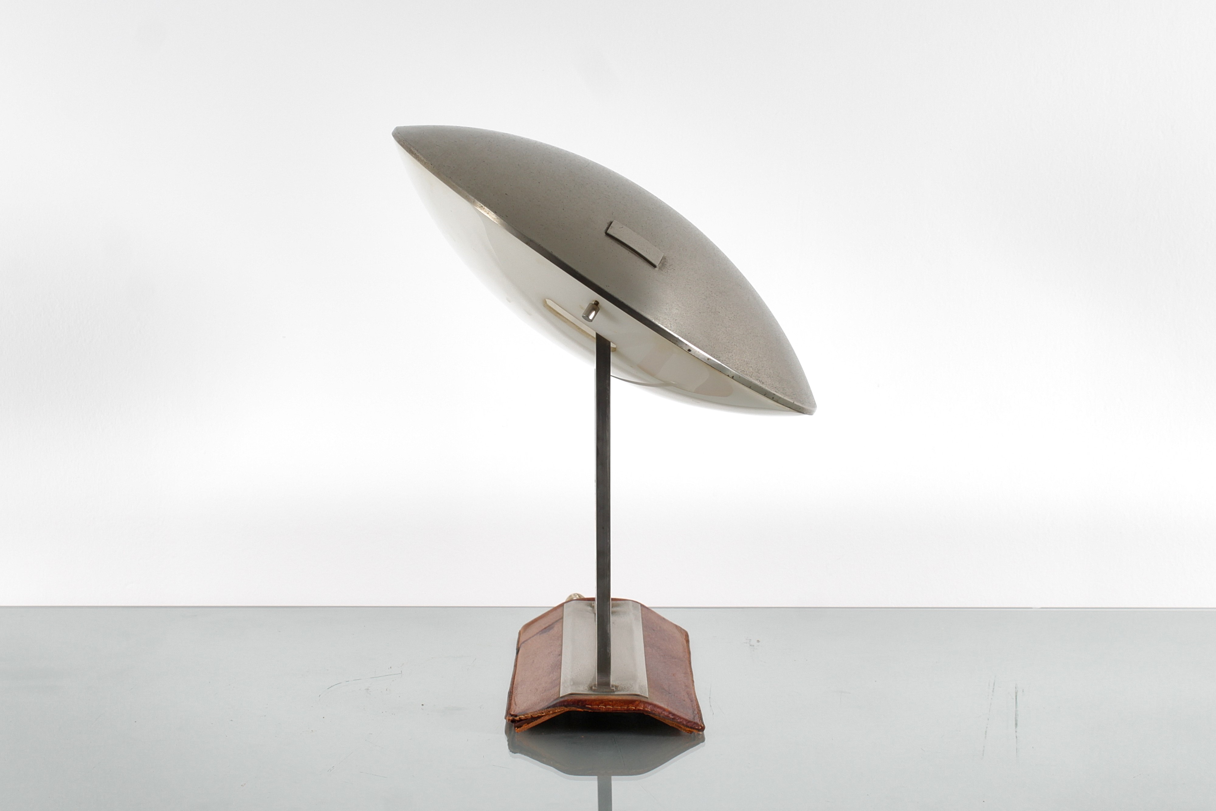 Lampada da tavolo mod. 8050