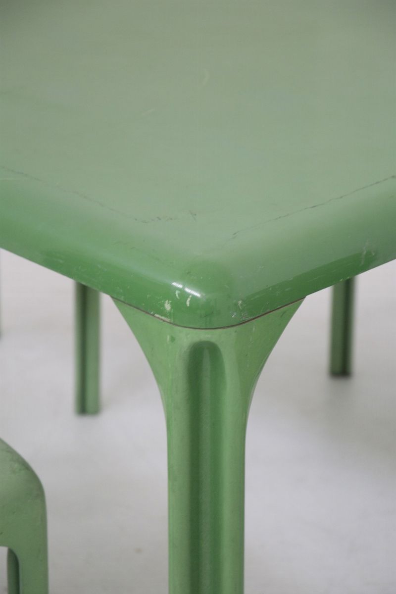 Table And Chairs Set By Vico Magistretti For Artemide, Original Brand