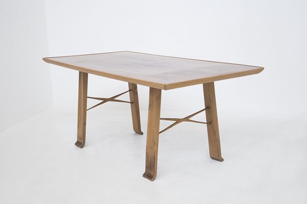 Paolo Buffa - Italian Vintage Table in Wood (Attr.)