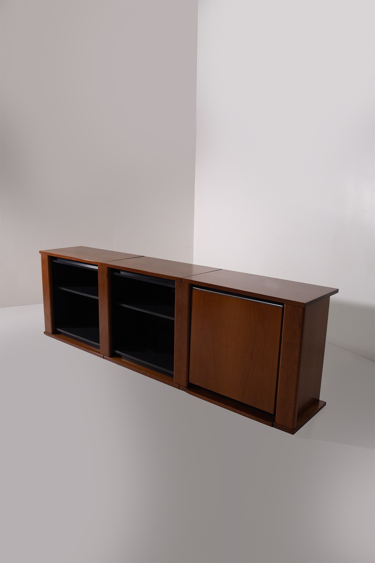 Manifattura Italiana - Credenza con giradischi