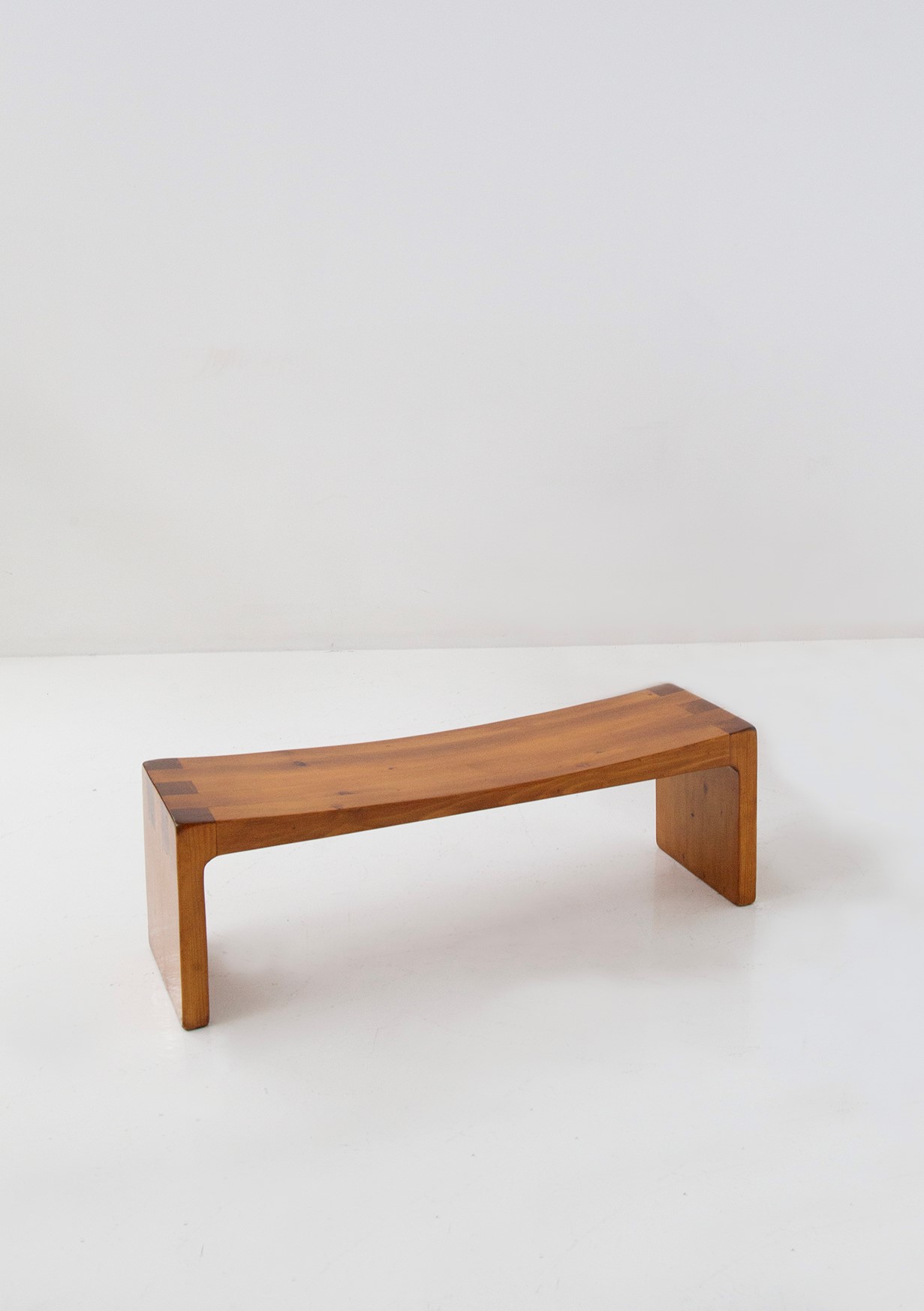 Giuseppe Rivadossi : Rare Italian benches  - Auction Christmas Sale - LTWID Auction House