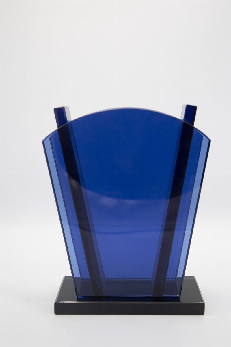 Ettore Sottsass - Vaso Elegante per Fontana Arte Vaso in Vetro Blu