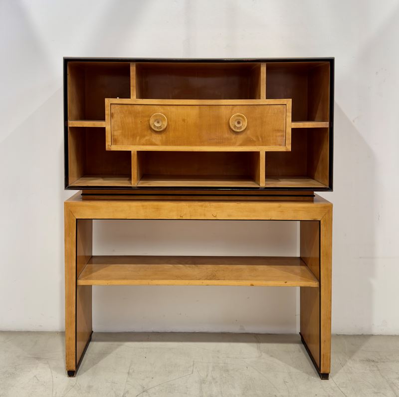 Mobile Credenza