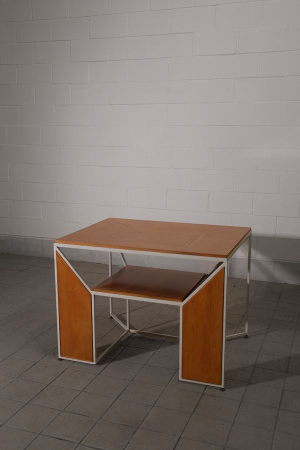 Societ&#224; GRAU - Custom Desk