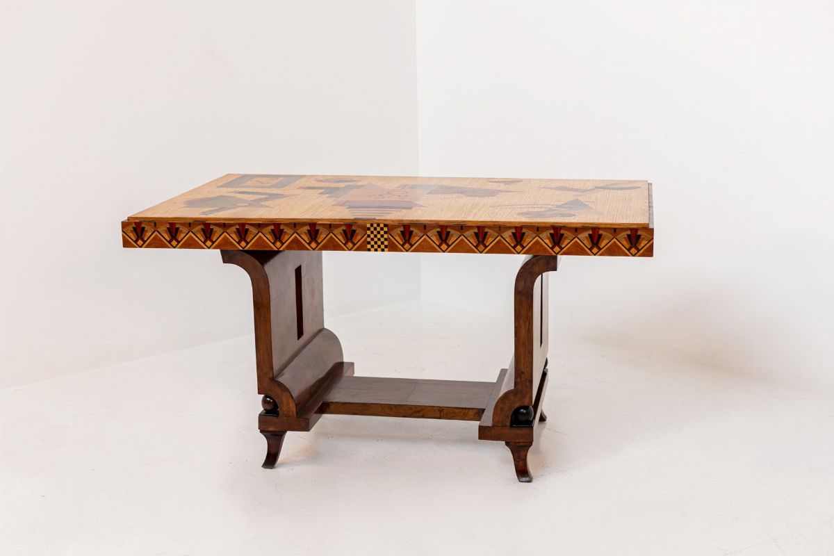 Tavolo Futurista Italiano in Diverse Essenze di Legno