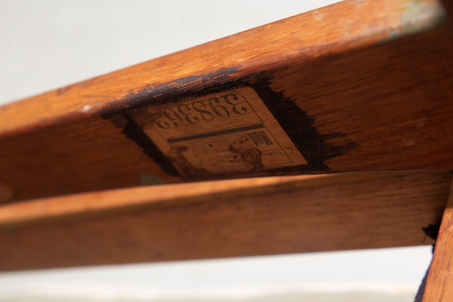 Poltrone La gran Ripò, etichetta