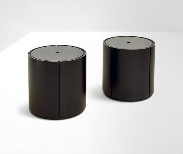 Manifattura Italiana - Pair of nightstands