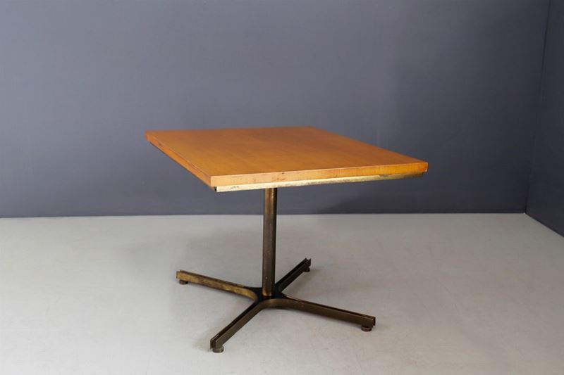 Tavolo in Ottone e Legno (attr.)