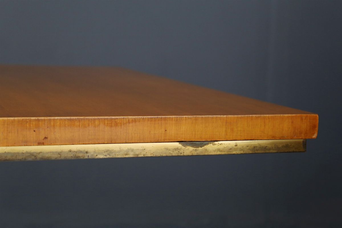 Tavolo in Ottone e Legno (attr.)