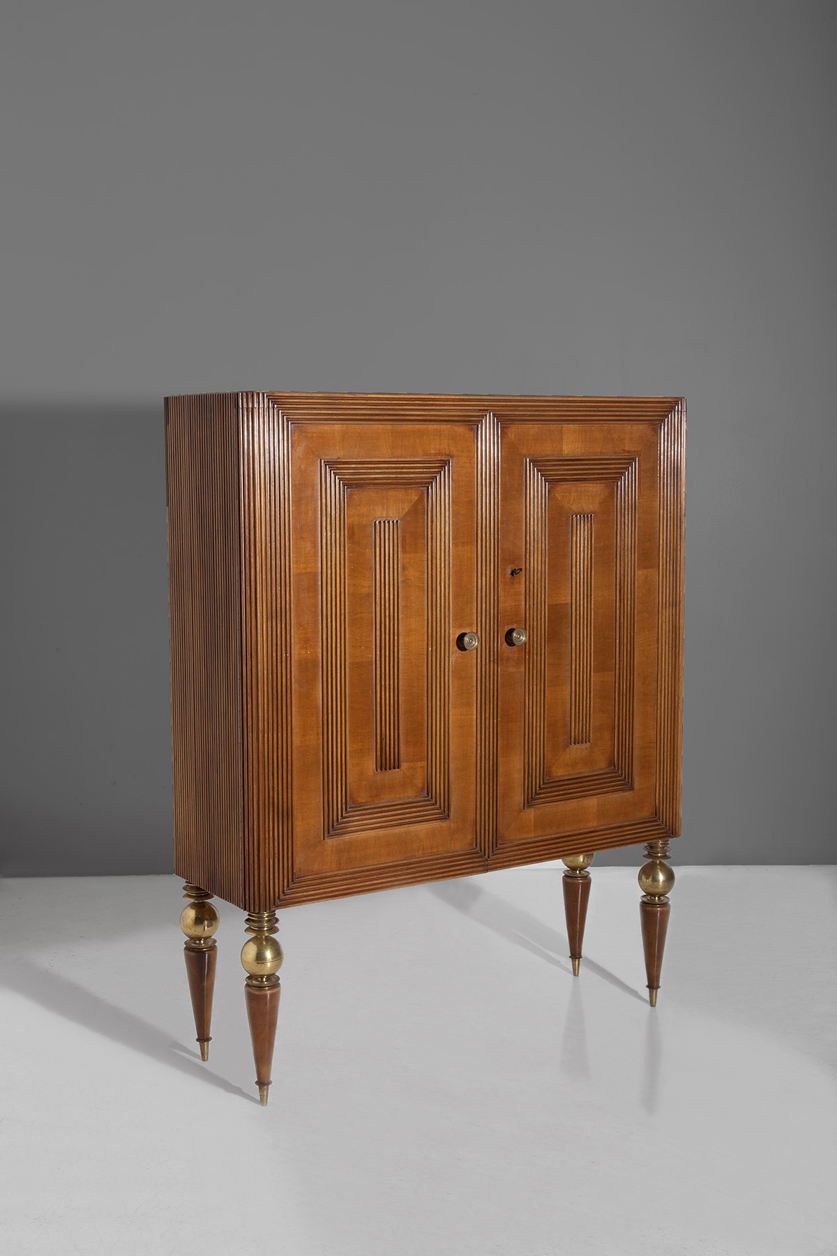 Gio Ponti - Rara Credenza Disegno IV Triennale, Certificato
