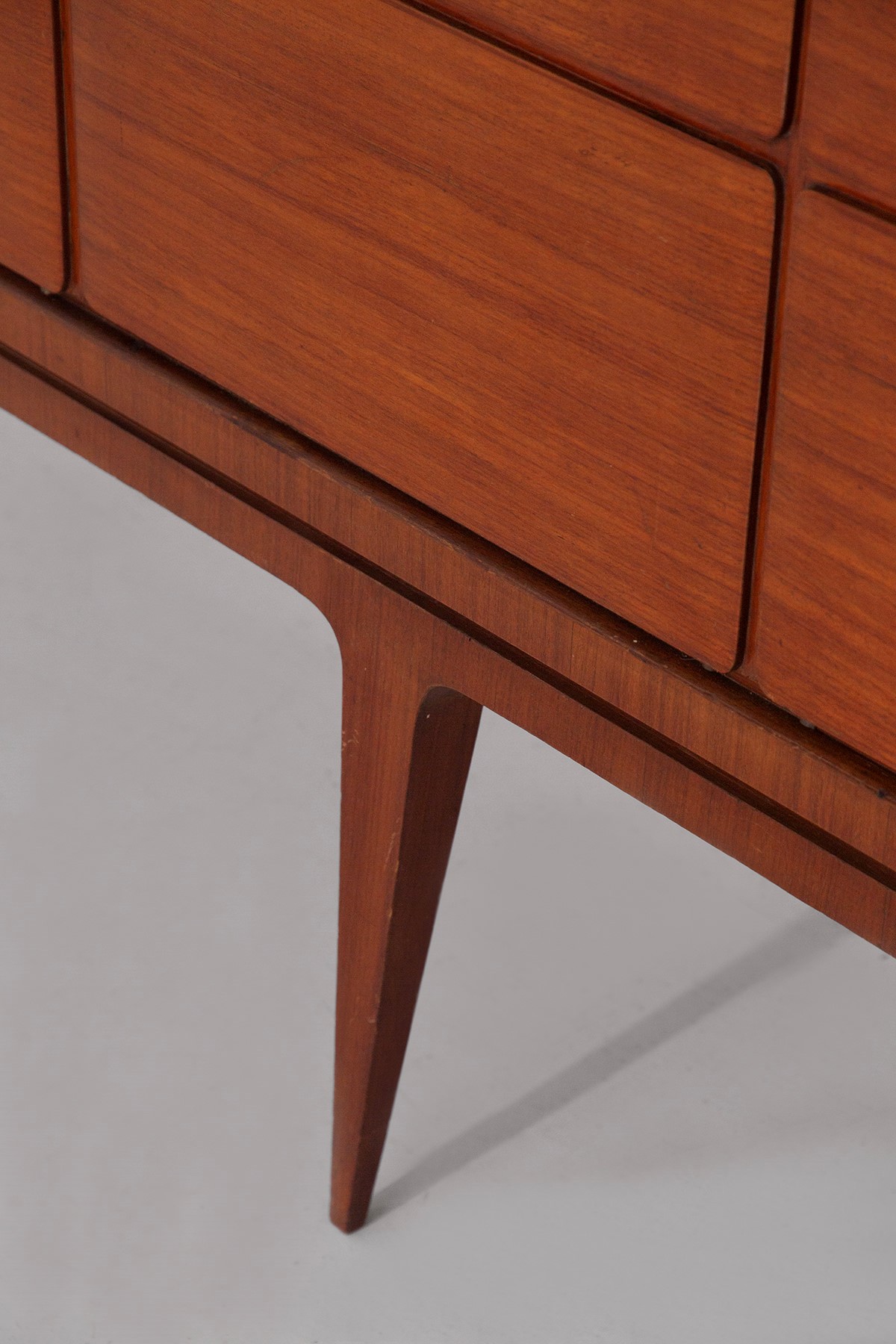Paolo Buffa - Grande Credenza Esecuzione Arrighi