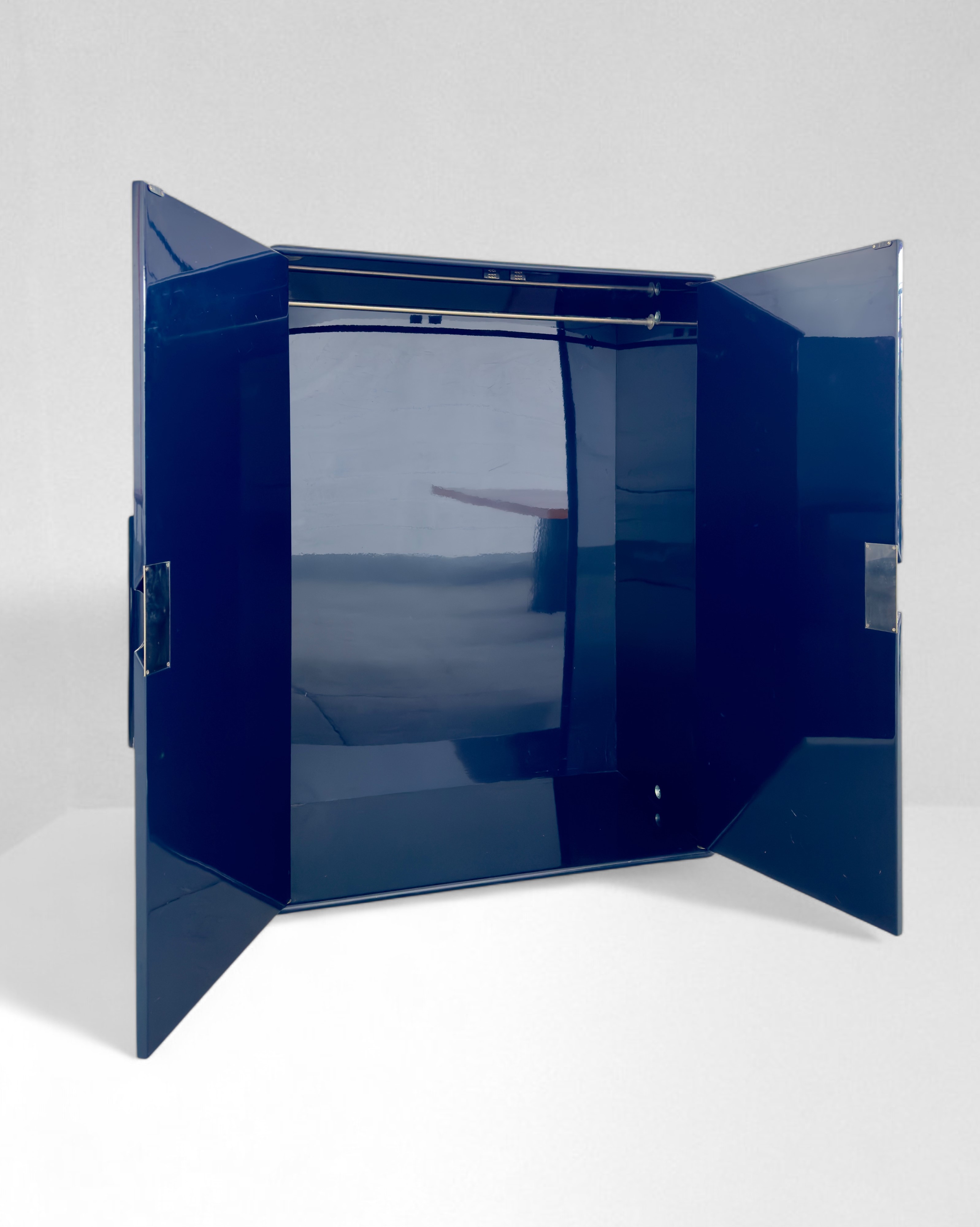 Guardaroba modello MB3