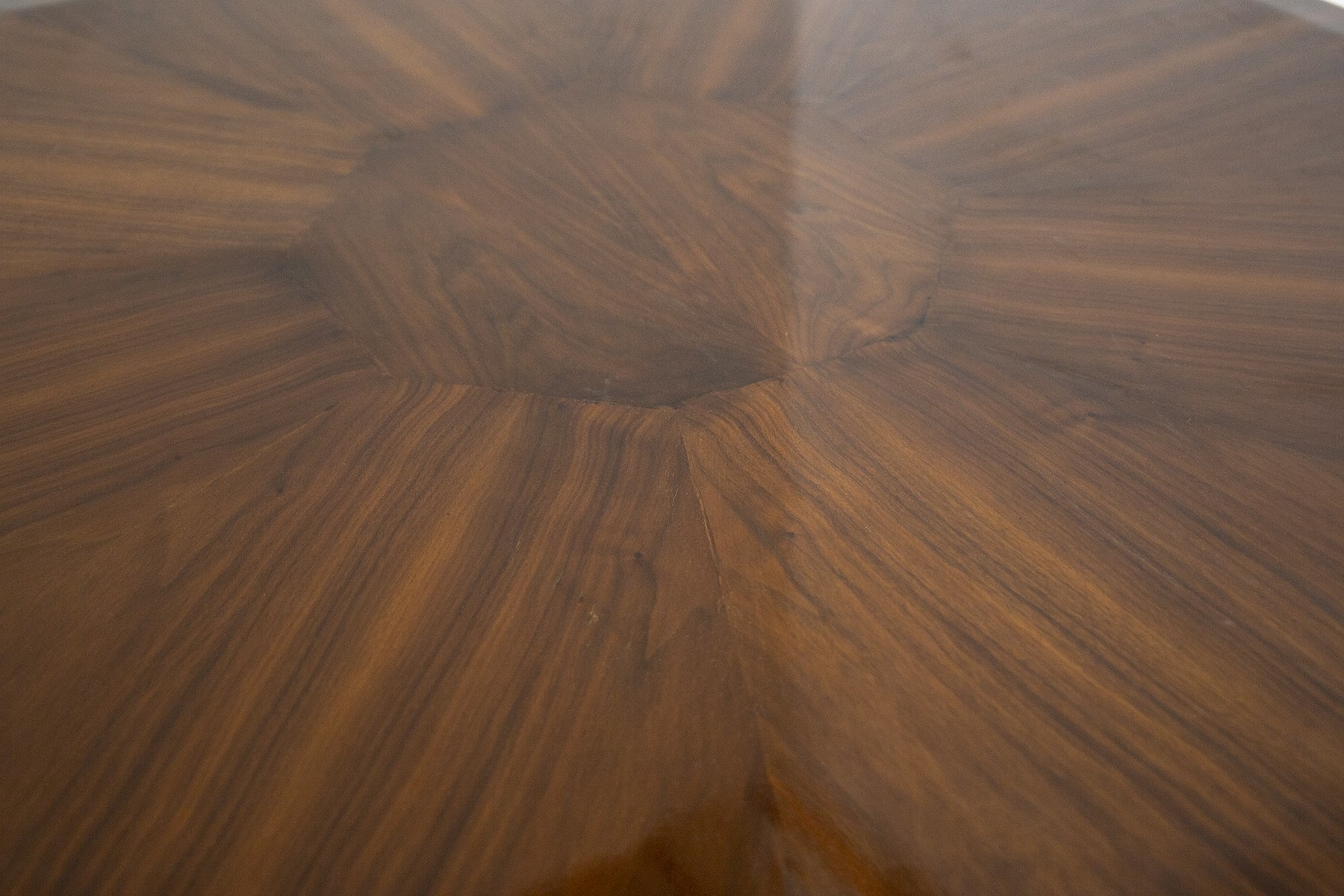 Raro tavolo italiano (Attr.)