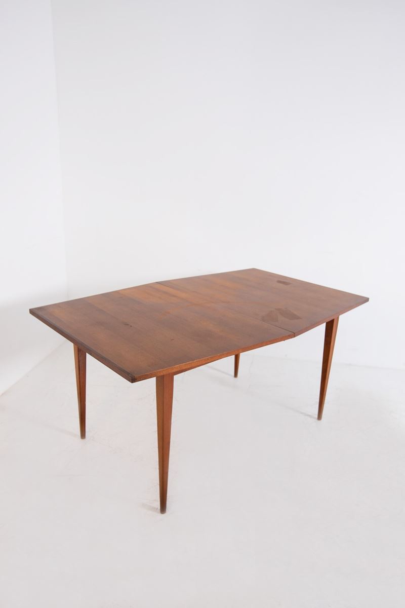 Tavolo da pranzo americano geometrico in legno