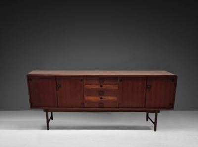 Credenza