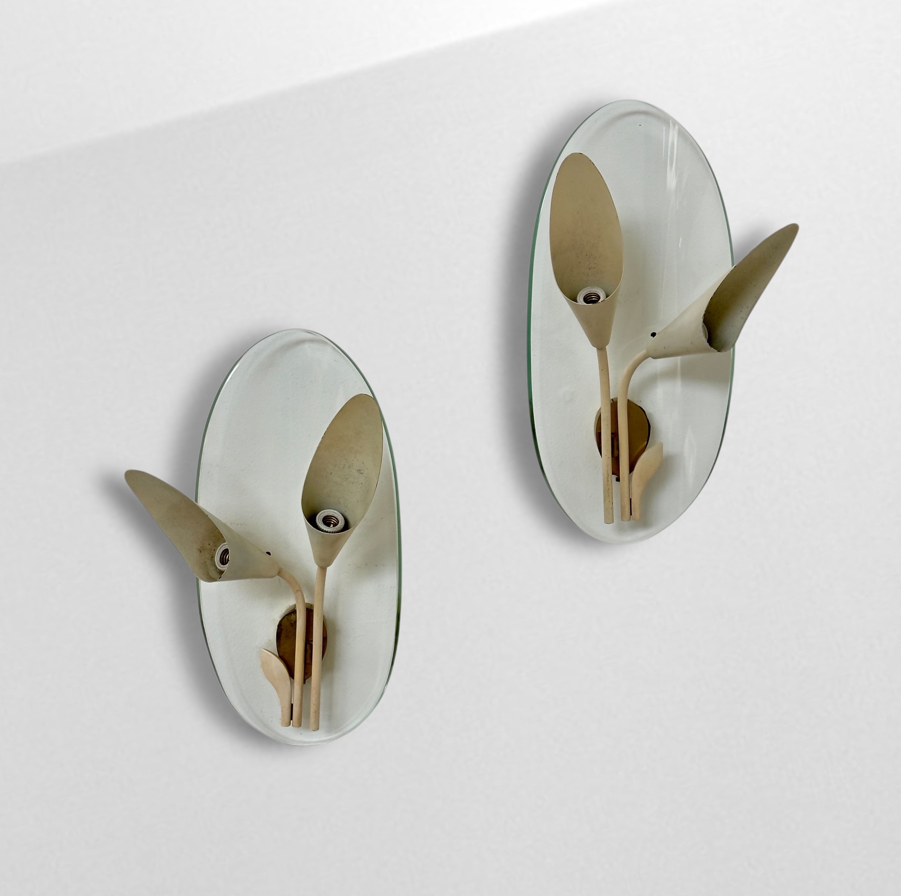 Pietro Chiesa : Pair of wall lamps  - Auction Design Timeless - LTWID Auction House