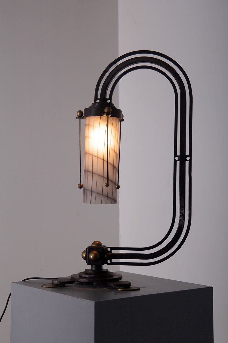 Grande lampada da tavolo