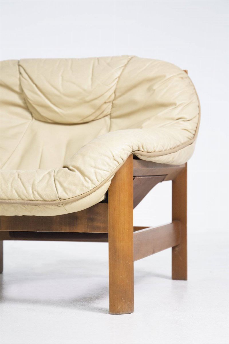 Pair of Italian Armchairs in Leather Beige and Wood