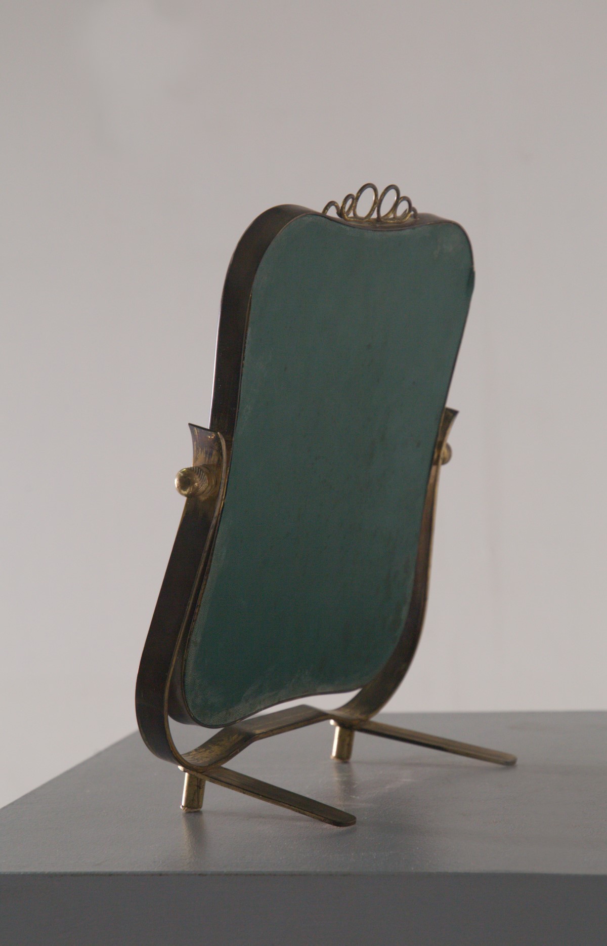 Gio Ponti - Specchio da tavolo attribuito a Fontana Arte, ottone e vetro, anni '40