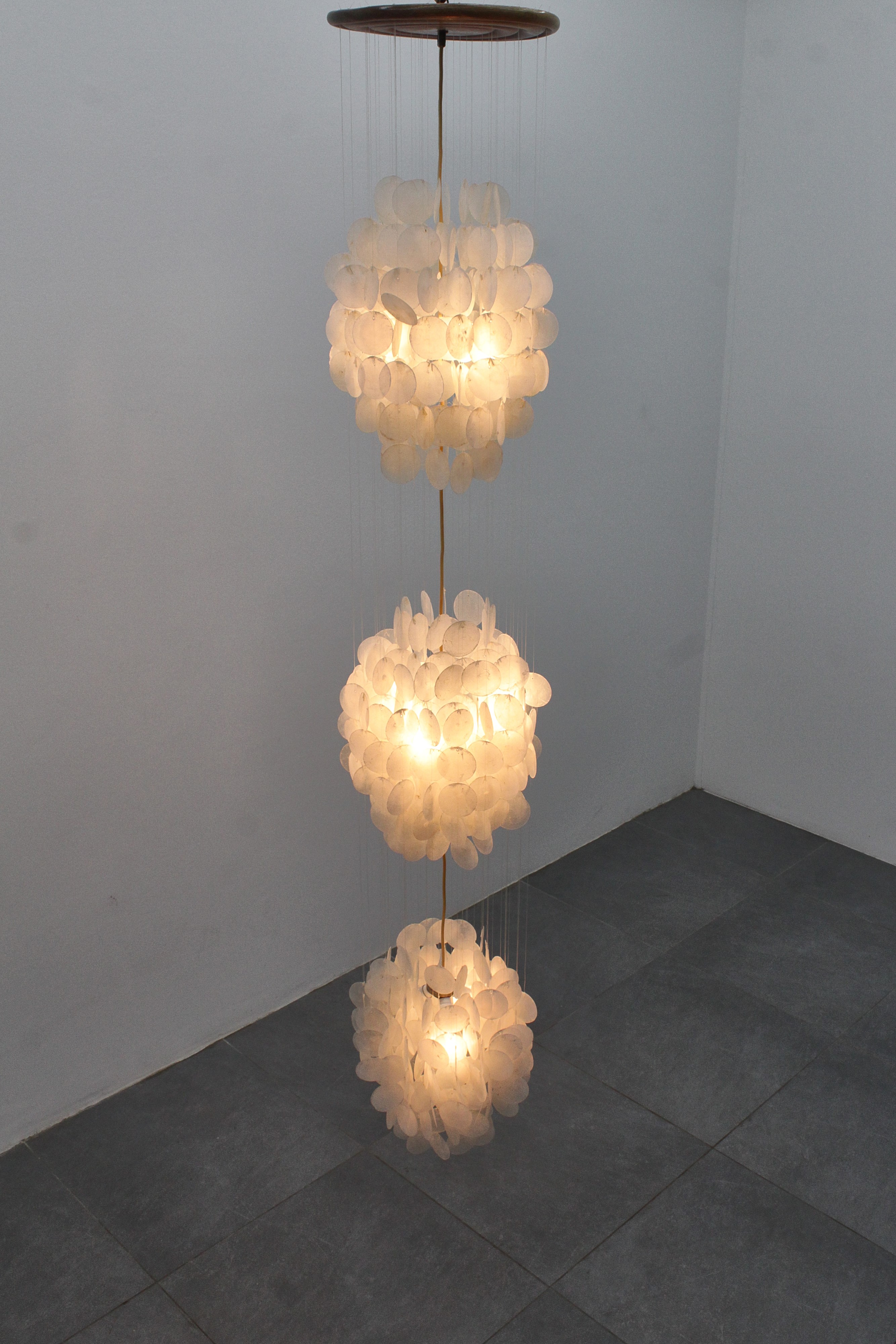 Verner Panton - Lampada a sospensione in madreperla e metallo