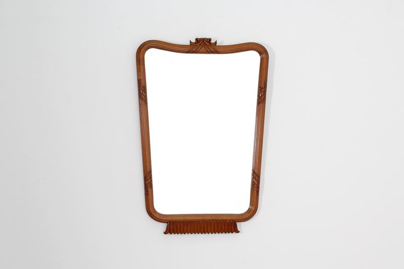 Specchio da parete attribuito