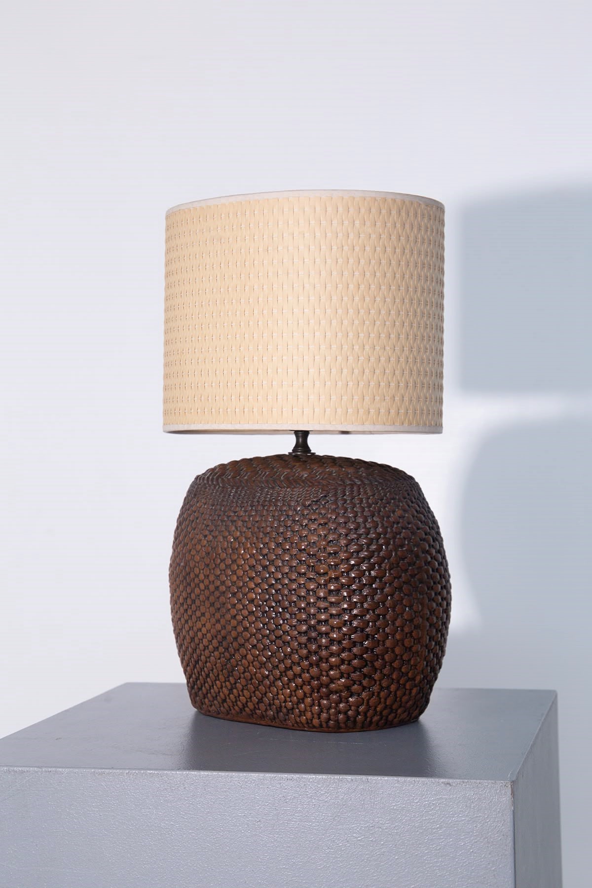 Manifattura Italiana : Lampada da tavolo  - Asta Private Origins Series - LTWID Auction House