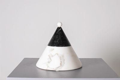 Centrotavola in Marmo Bianco e Nero di Carrara