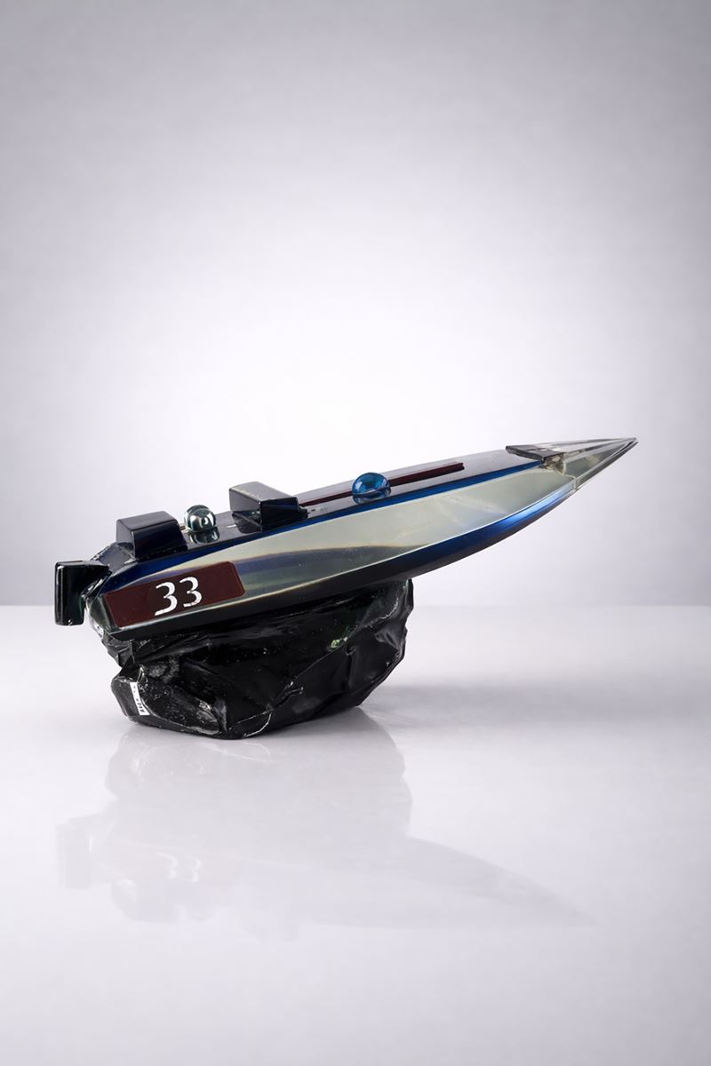 Scultura barca in murano