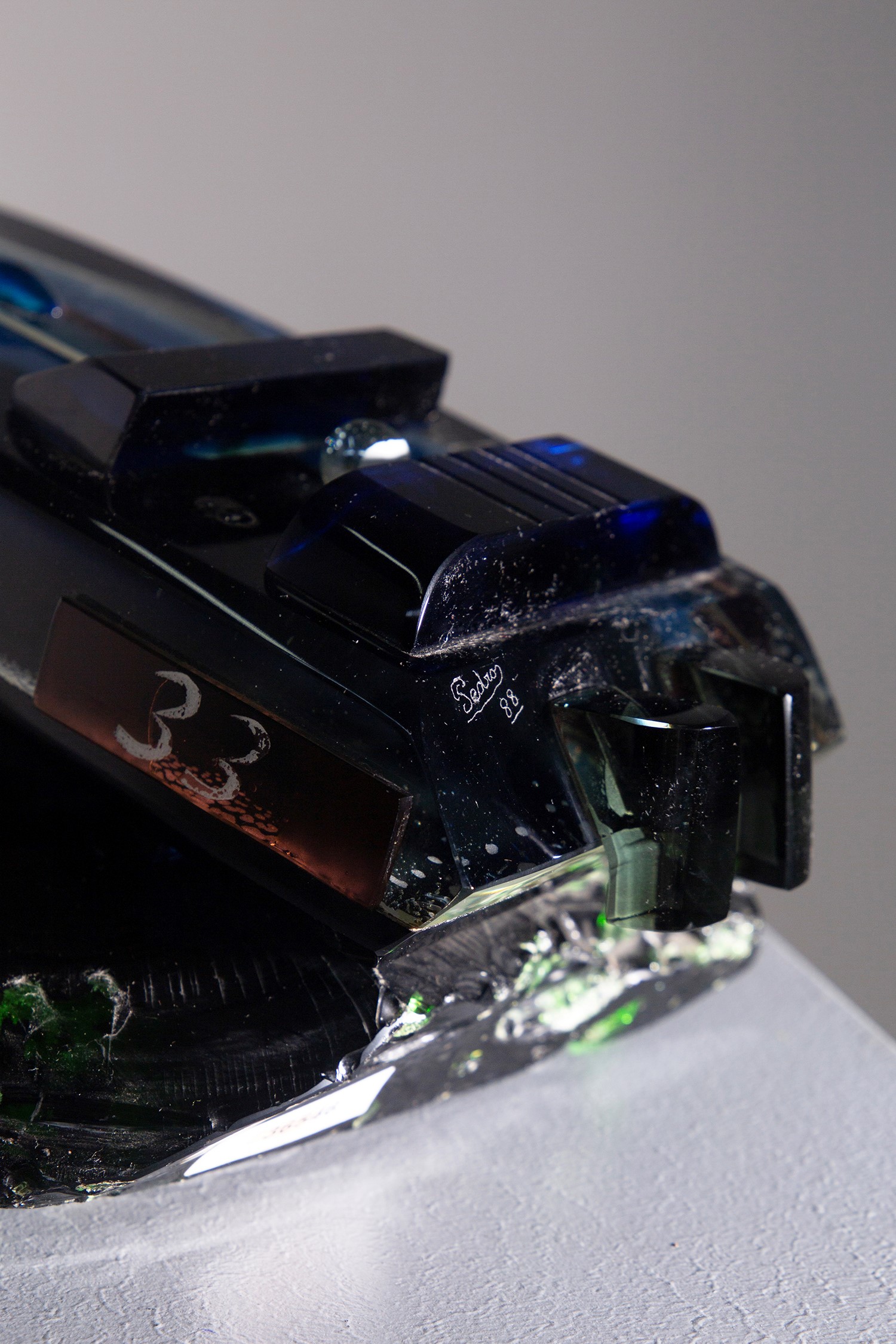 Scultura barca in murano