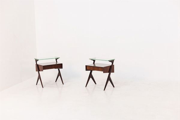 Ico Parisi - Coppia di comodini italiani in vetro e legno (Attr.)