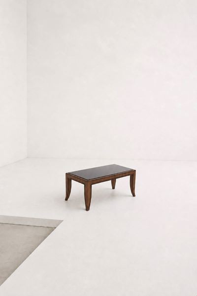 Tavolino basso in legno e vetro scuro