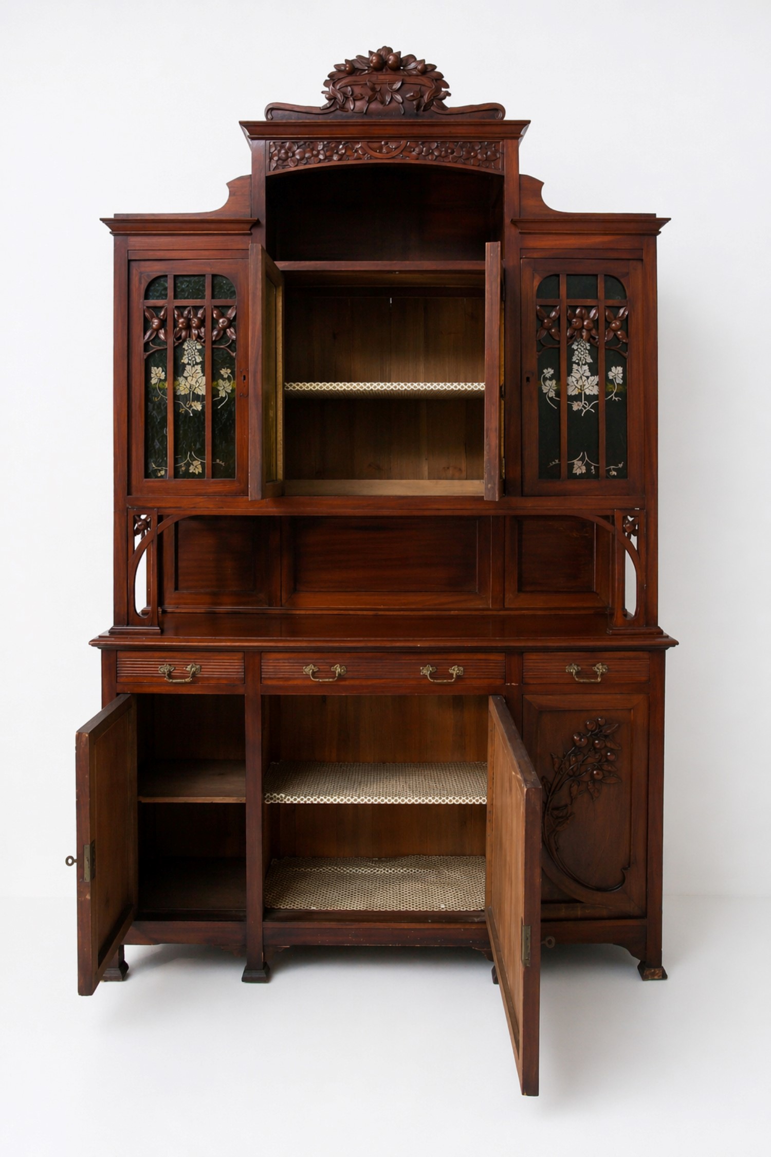 Manifattura Italiana - Credenza alta in stile Art Nouveau, legno, vetro e ottone