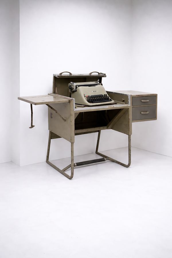 Simplex - Olivetti typewriter desk