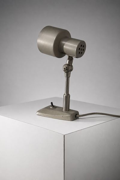 Lampada da tavolo orientabile in metallo, anni ’60