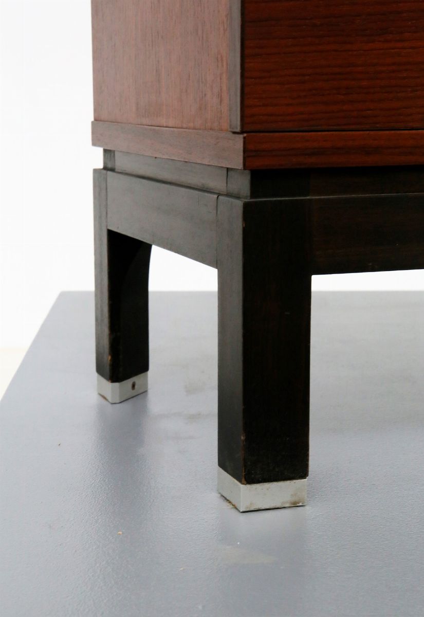 Coppia di Comodini in Legno di Mim