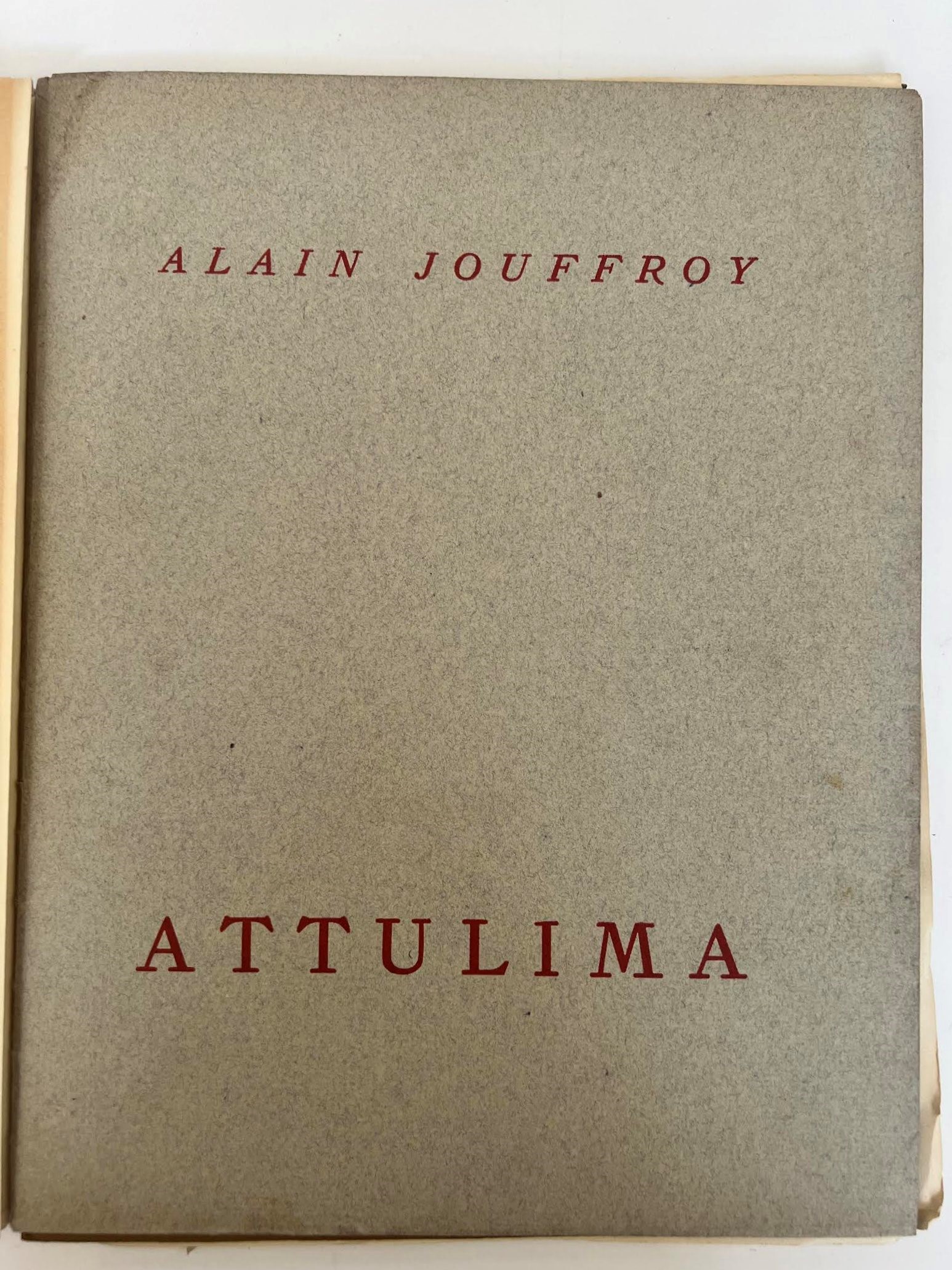 Attulima di Alain Jouffroy