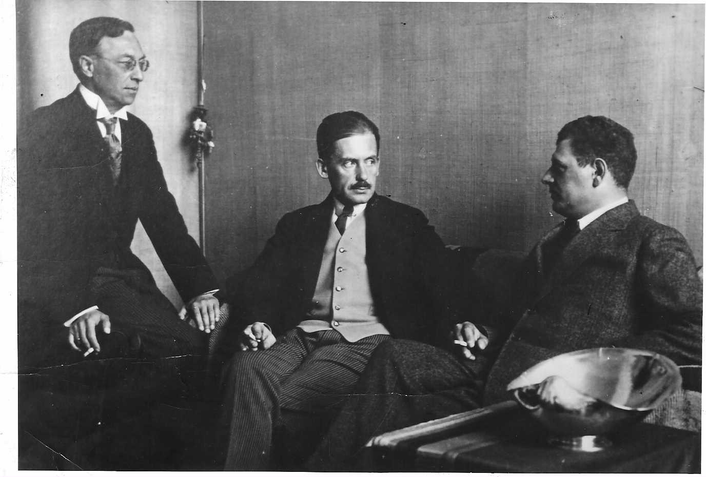 WASSILY KANDINSKY, Set di foto e documenti