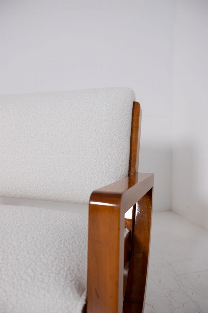 Poltrona Vintage in Bouclè Bianco (attr.)