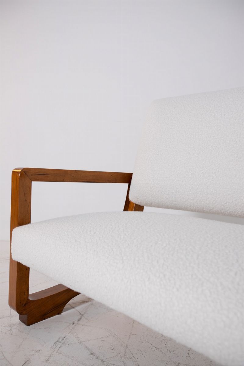 Poltrona Vintage in Bouclè Bianco (attr.)