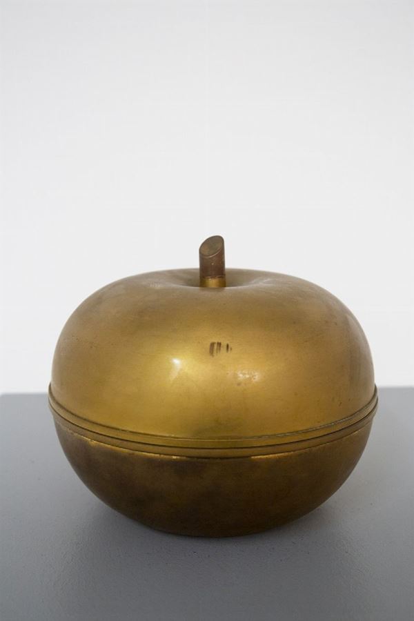 Vintage Jewelry Box in Brass Apple Shaped