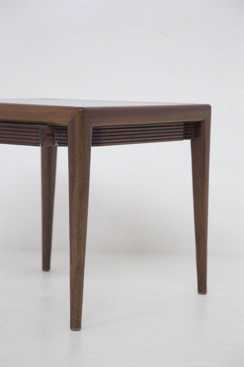 Coppia di Tavolini in Legno e Specchio Blu (attr.)