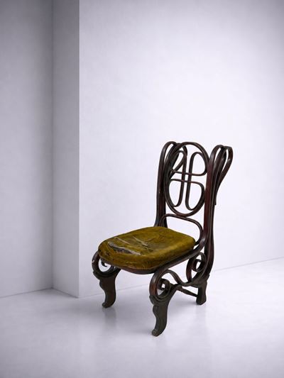 Raro inginocchiatoio in legno e tessuto