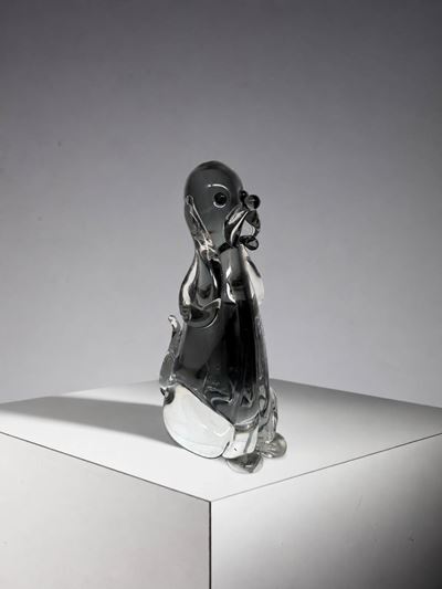 Scultura decorativa di cane in vetro Murano sommerso (ferma carte) anni ’70