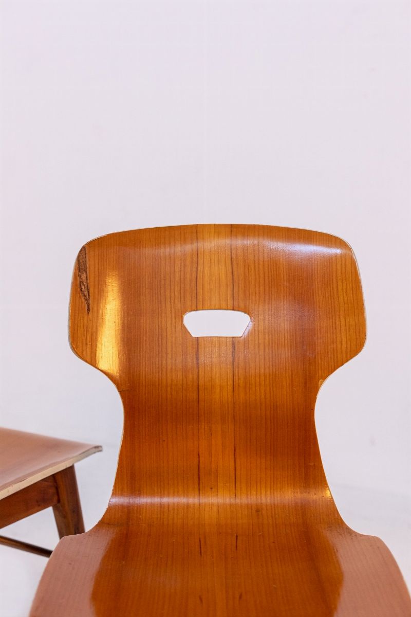 Sei Sedie Italiane in Legno Curvato di Scuola Torinese