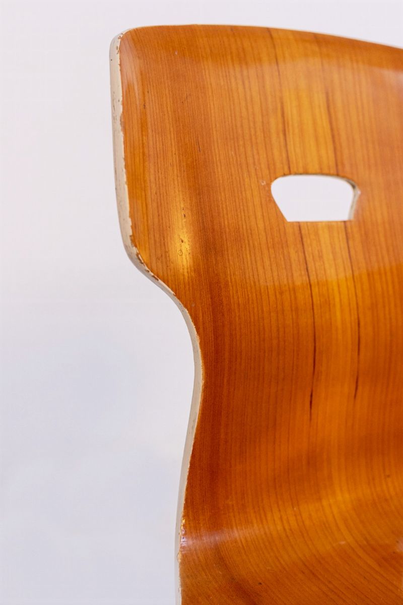 Sei Sedie Italiane in Legno Curvato di Scuola Torinese