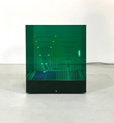 Lampada da Tavolo Cubo di Teo Verde